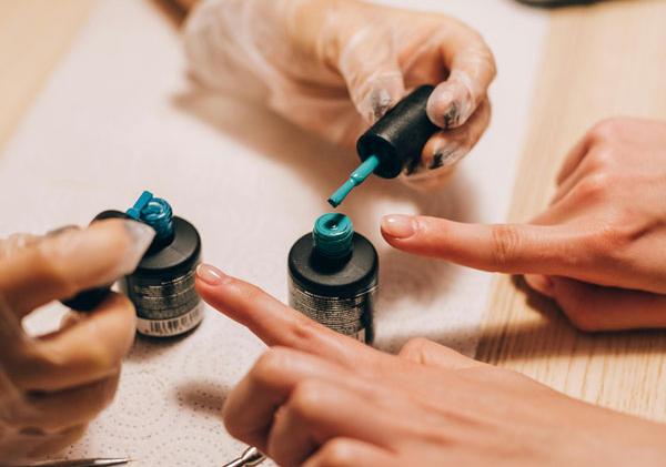 Gel Nail Polish at Home: Step-by-Step Salon-Quality Manicure Tutorial