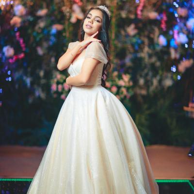 How to Choose the Perfect Bridal Shower Dress for Your Style