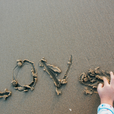 Heartfelt Love Letters for Her: Expressing Deep Emotions in Beautiful Words