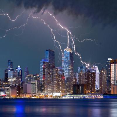 Thunderstorm Warning Alerts: Understanding the Signs and Safety Tips.