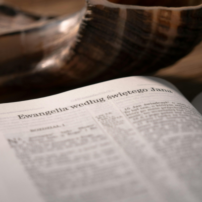 Bible Verses About Relationships and Marriage: Spiritual Wisdom for Couples