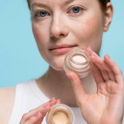 Best Foundation for Mature Skin: Expert Picks for Radiance and Hydration