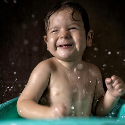 Baby Bath Tub Guide: What Every First-Time Parent Needs to Know
