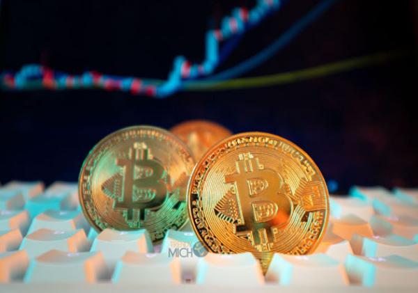 Why Is Crypto Crashing in 2026? 7 Key Reasons Behind Crypto Market Drops