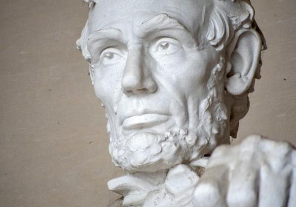 Abraham Lincoln’s Leadership Lessons: What Modern Entrepreneurs Can Learn